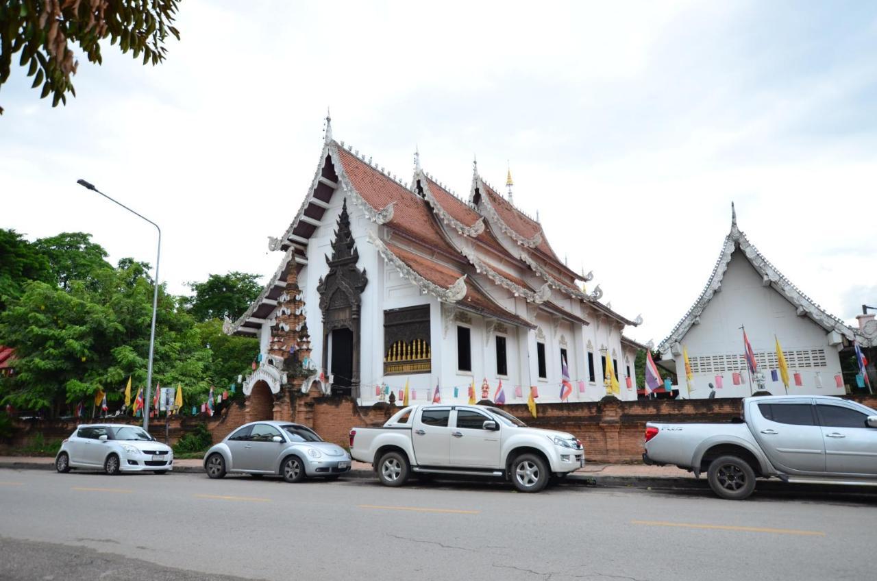 Fav Inn Town Chiang Mai Dış mekan fotoğraf